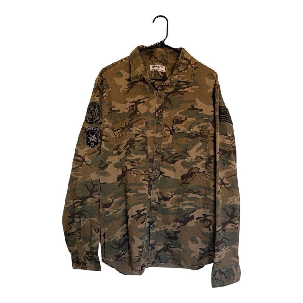 Express Men’s Large Camouflage Military Patch Button-Up Shirt Long Sleeve Camo